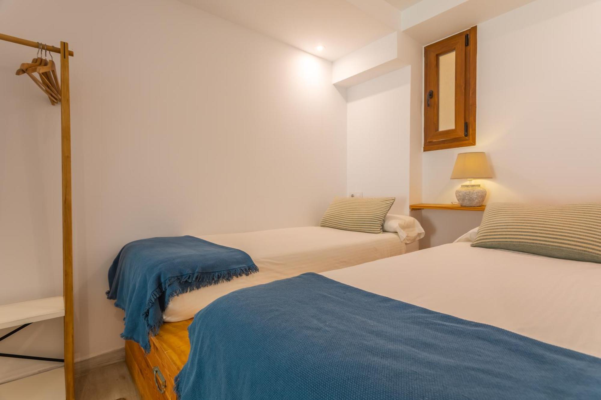 Malabau Beach House Tarifa Bagian luar foto