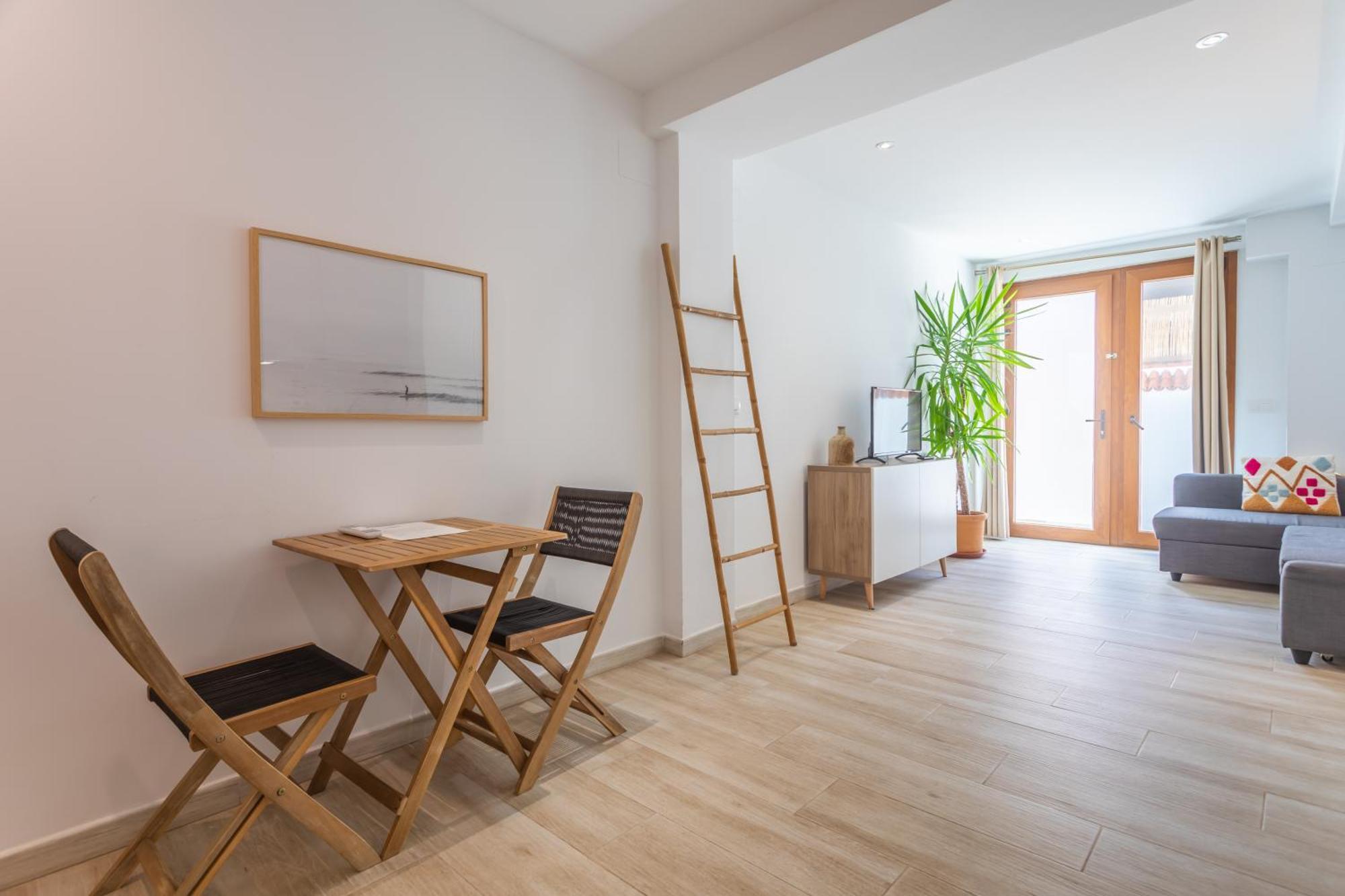 Malabau Beach House Tarifa Bagian luar foto
